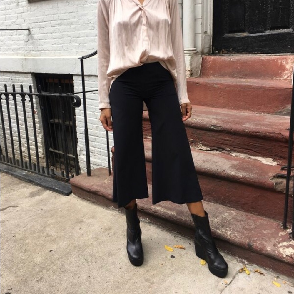 Smythe Cropped Flare Pant